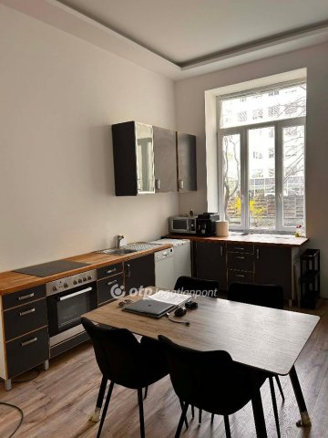 Eladó téglalakás, Budapesten, XIII. kerületben 99.9 M Ft