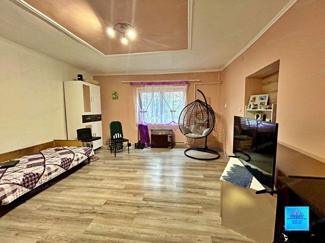 Eladó családi ház, Békésen 28 M Ft, 2+1 szobás