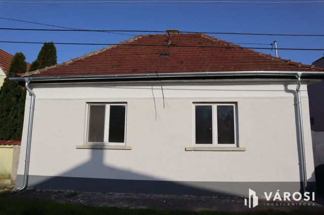 Eladó családi ház, Sátoraljaújhelyen 19.9 M Ft, 3 szobás