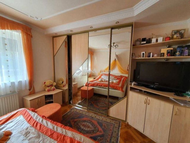 Eladó családi ház, Szombathelyen 125 M Ft, 4+1 szobás