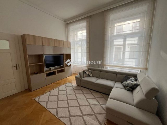 Kiadó téglalakás, albérlet, V. kerületben, Mérleg utcában