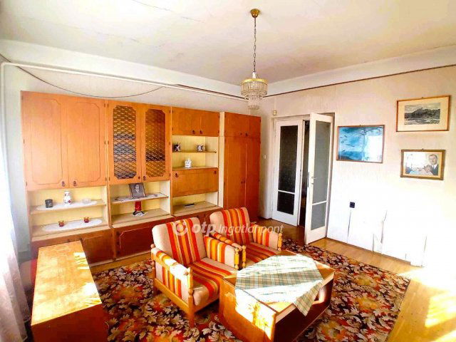 Eladó családi ház, Csányon 18.5 M Ft, 4 szobás