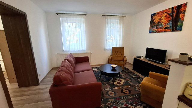 Kiadó téglalakás, albérlet, Debrecenben 340 E Ft / hó, 4 szobás