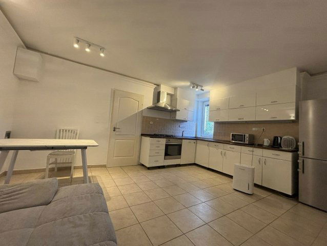 Kiadó téglalakás, albérlet, XII. kerületben, Fodor utcában