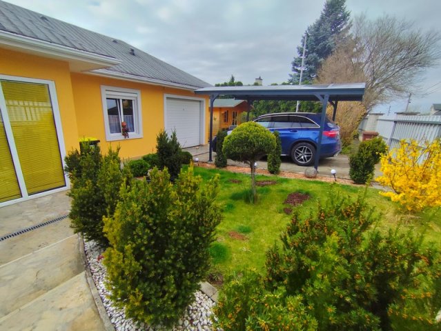 Eladó családi ház, Győrújbaráton 145 M Ft, 1+3 szobás