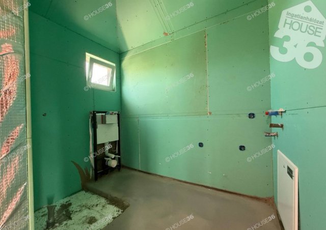 Eladó ikerház, Kecskeméten 49.9 M Ft, 3 szobás