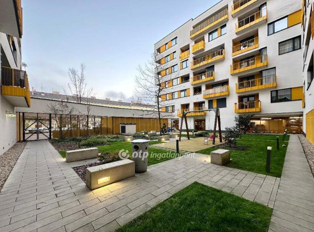 Eladó téglalakás, Budapesten, XI. kerületben 150 M Ft, 4 szobás