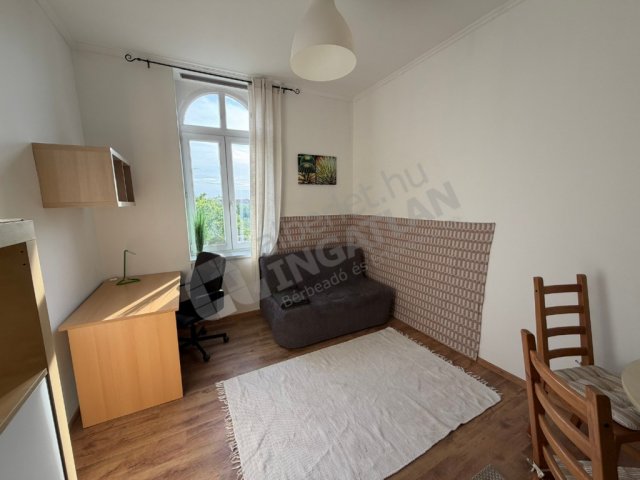 Kiadó téglalakás, albérlet, VIII. kerületben, Diószegi Sámuel utcában