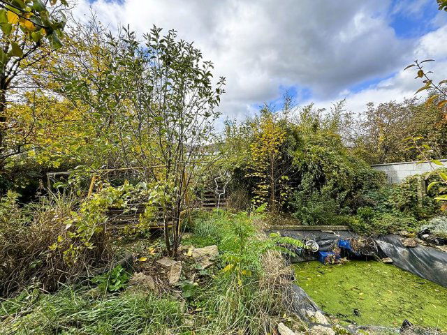 Eladó telek, Budapesten, III. kerületben 179.9 M Ft