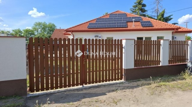 Eladó ikerház, Bagon 88.9 M Ft, 3 szobás / költözzbe.hu