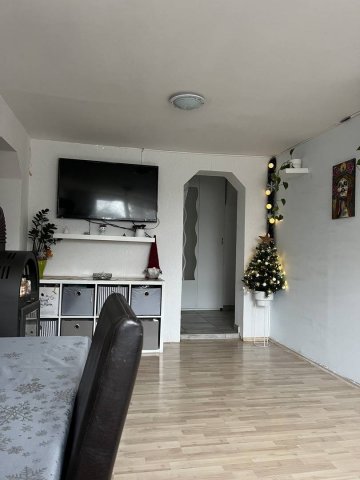 Eladó családi ház, Százhalombattán 115 M Ft, 4+1 szobás