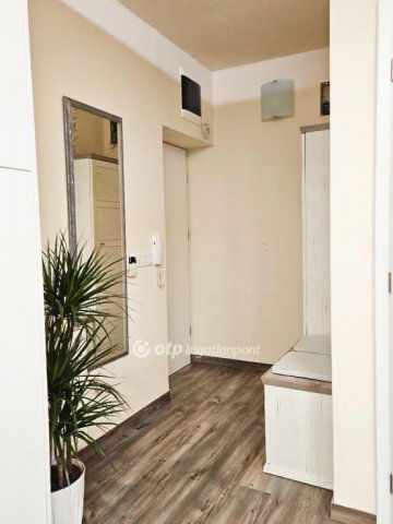 Eladó téglalakás, Budapesten, XV. kerületben 229 M Ft, 4 szobás