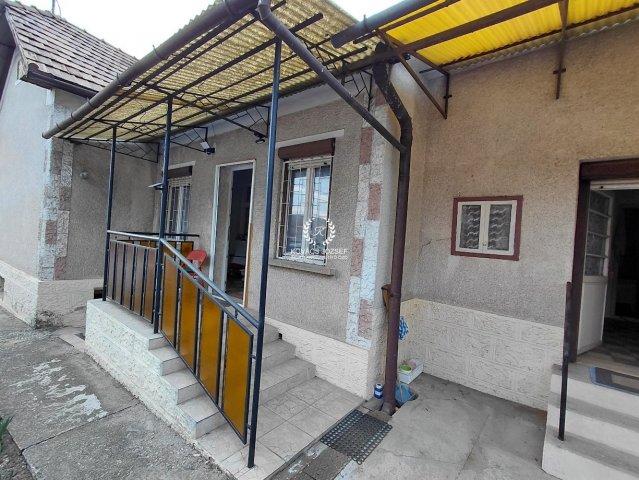 Eladó családi ház, Ózdon, Csépány úton 12.5 M Ft, 3 szobás