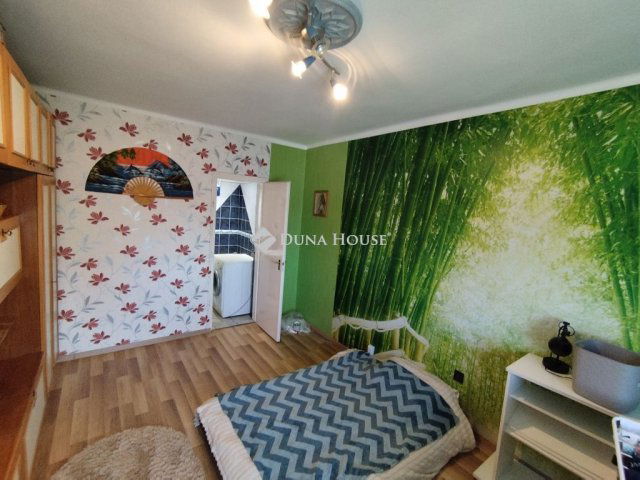 Eladó téglalakás, Tatabányán, Fellner Jakab téren 41.9 M Ft