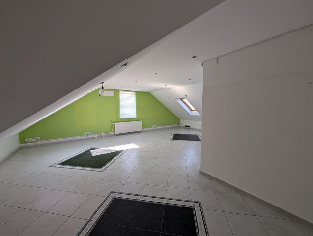 Eladó családi ház, Budapesten, IV. kerületben 169 M Ft, 6 szobás
