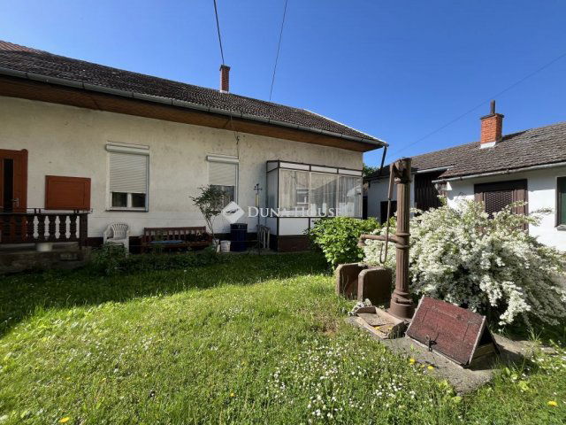 Eladó családi ház, Szentgotthárdon 27.9 M Ft, 2 szobás