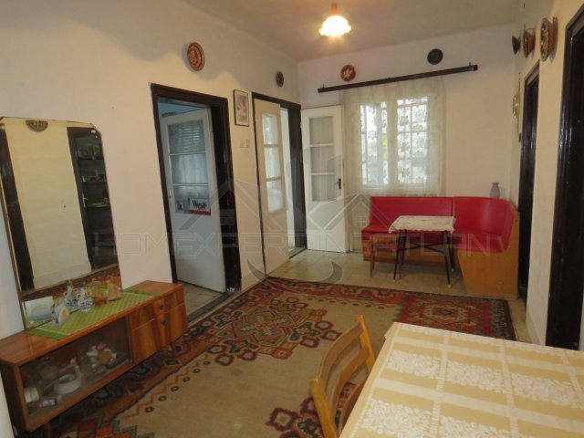 Eladó családi ház, Somlójenőn 25.9 M Ft, 3 szobás