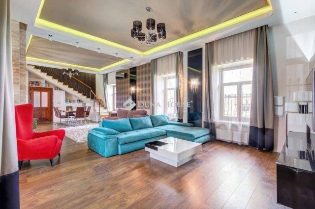 Eladó családi ház, Dabason 249 M Ft, 8 szobás