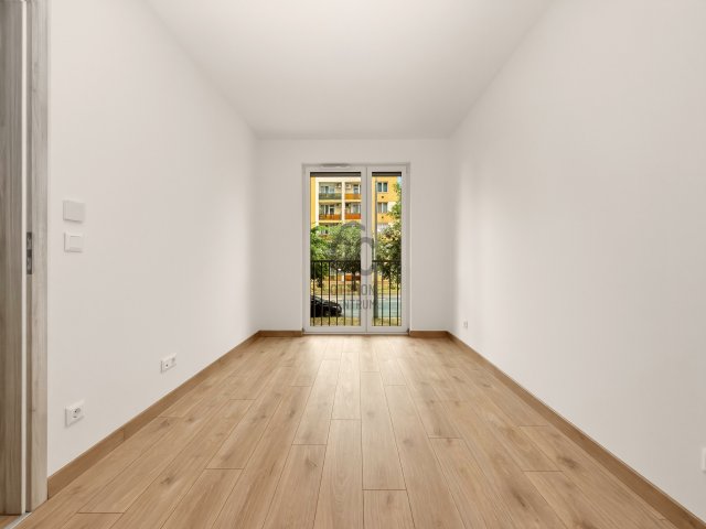 Eladó téglalakás, Budapesten, IX. kerületben 83.9 M Ft, 2 szobás