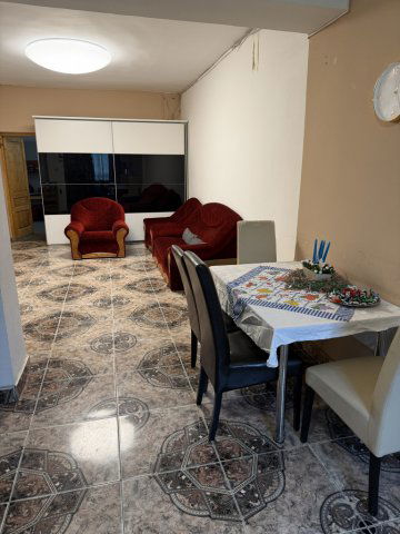 Eladó családi ház, Szigetszentmiklóson 67 M Ft, 2+1 szobás