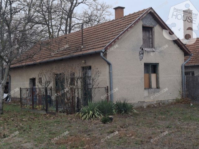 Eladó családi ház, Jakabszálláson 29.6 M Ft, 1 szobás