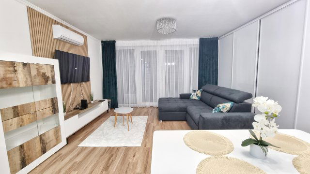 Kiadó ikerház, albérlet, Nyíregyházán, Forgó utcában