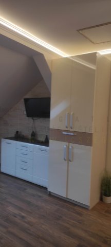 Kiadó téglalakás, albérlet, Szegeden 140 E Ft / hó, 1 szobás
