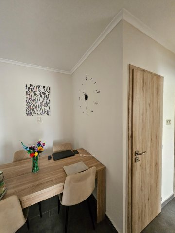 Eladó panellakás, Budapesten, III. kerületben 82.9 M Ft