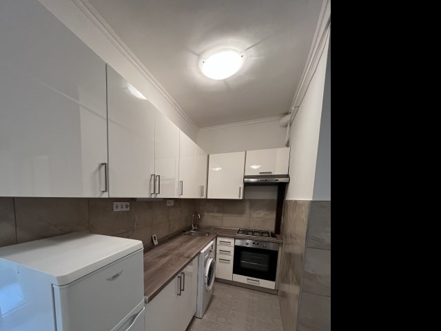 Kiadó téglalakás, albérlet, Pécsett 155 E Ft / hó, 2 szobás