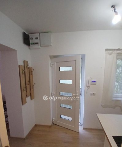 Eladó családi ház, Martonvásáron 109 M Ft, 4+1 szobás