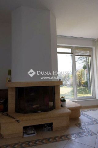 Eladó családi ház, Siófokon 385 M Ft, 7 szobás