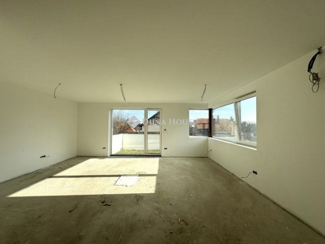 Eladó családi ház, Győrött 115 M Ft, 4+1 szobás