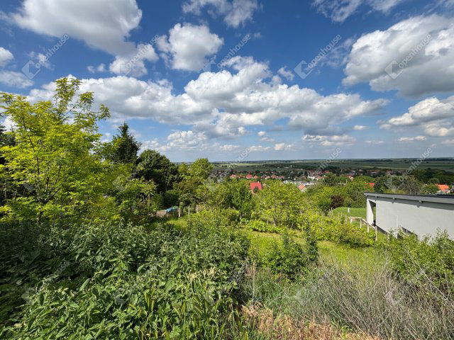 Eladó telek, Győrújbaráton 43 M Ft / költözzbe.hu