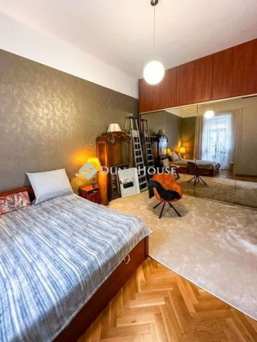 Eladó téglalakás, Budapesten, II. kerületben 145 M Ft, 2 szobás