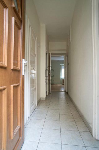 Eladó téglalakás, Budapesten, III. kerületben 79.9 M Ft