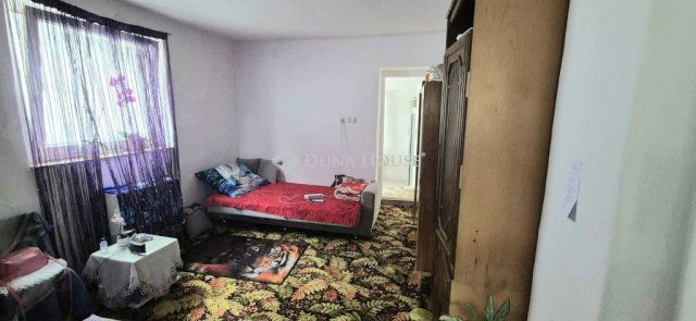 Eladó családi ház, Szegeden, Negyvennyolcas utcában 33.8 M Ft