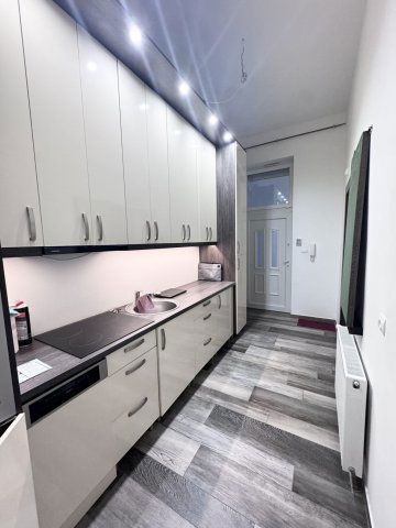 Eladó téglalakás, Budapesten, VII. kerületben 75.9 M Ft