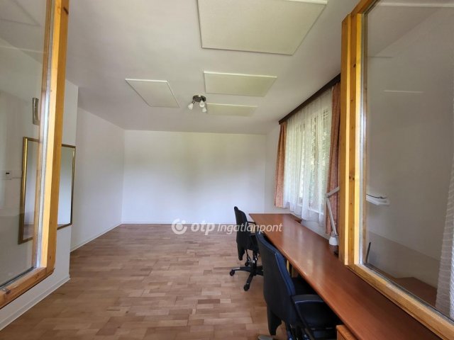 Eladó családi ház, Érden 125 M Ft, 4 szobás