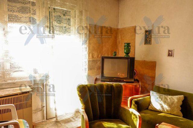 Eladó téglalakás, Szegeden 54.9 M Ft, 3 szobás