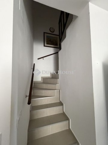 Eladó téglalakás, Budapesten, XVII. kerületben 112.99 M Ft