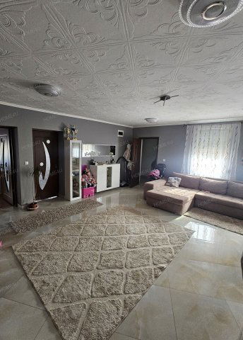 Eladó családi ház, Szolnokon 48.9 M Ft / költözzbe.hu