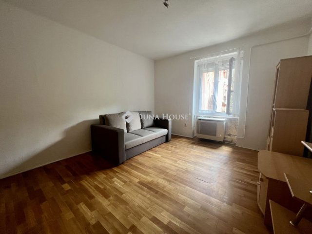 Kiadó téglalakás, albérlet, Budapesten, XIV. kerületben