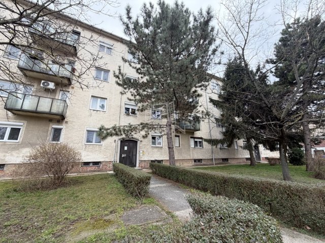 Kiadó téglalakás, albérlet, Székesfehérvárott 180 E Ft / hó