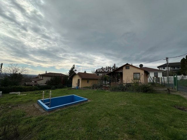 Eladó családi ház, Diósdon 130 M Ft, 1 szobás