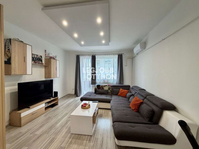 Eladó téglalakás, Cegléden 45 M Ft, 2 szobás