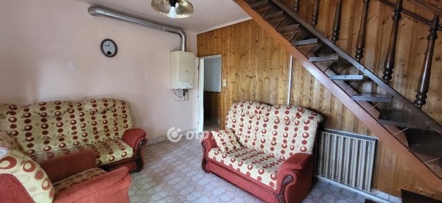 Eladó családi ház, Csornán 52.9 M Ft, 4 szobás