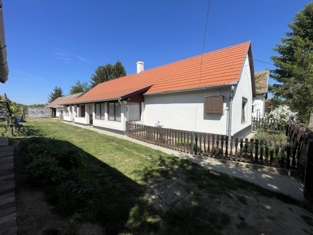 Eladó családi ház, Vörsön 56 M Ft, 3+1 szobás