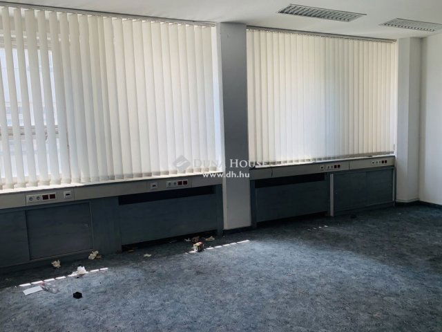 Eladó iroda, Budapesten, X. kerületben 330.75 M Ft