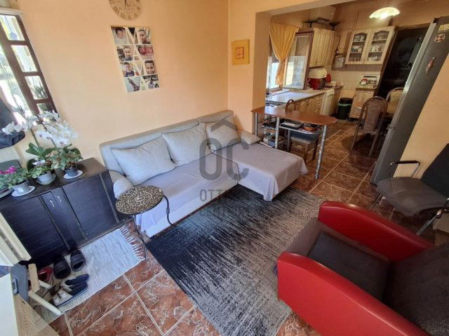 Eladó családi ház, Tápiószelén 21.9 M Ft, 2 szobás