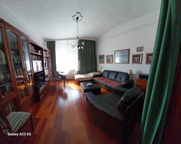 Eladó családi ház, Bősárkányon 68.8 M Ft, 4+1 szobás